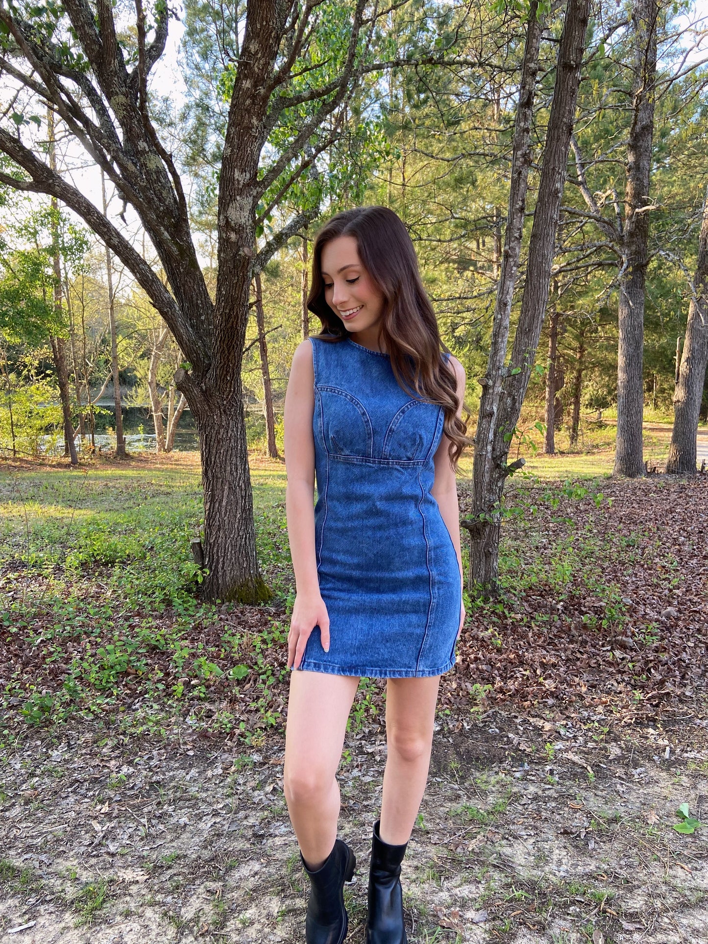 XS LEFT | Dani Denim Mini Dress