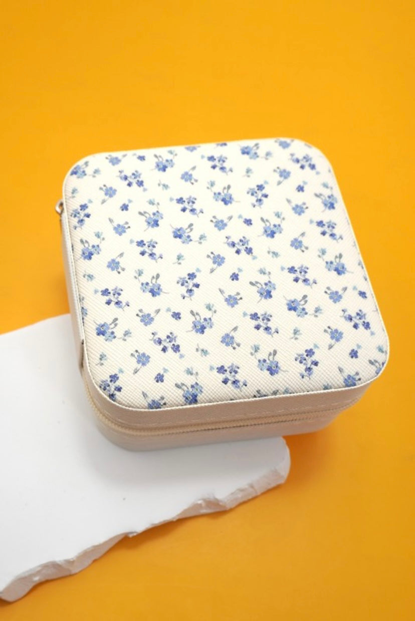 Blue Bloom Jewelry Case