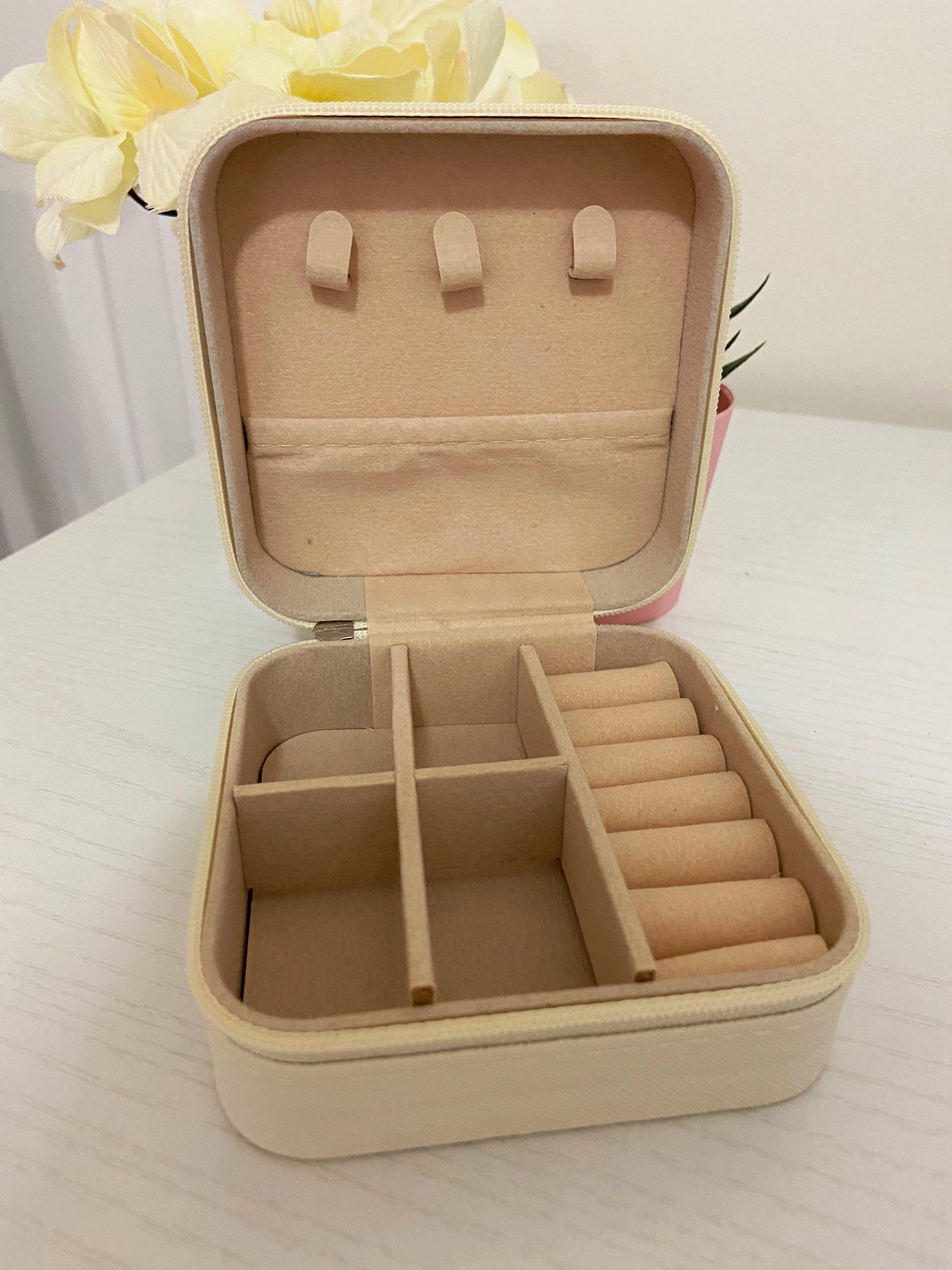Blue Bloom Jewelry Case
