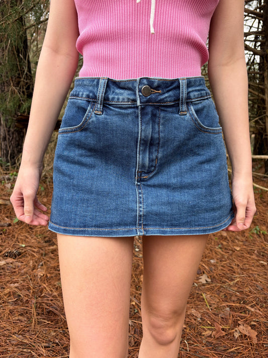 MEDIUM LEFT | Parker Denim Skort