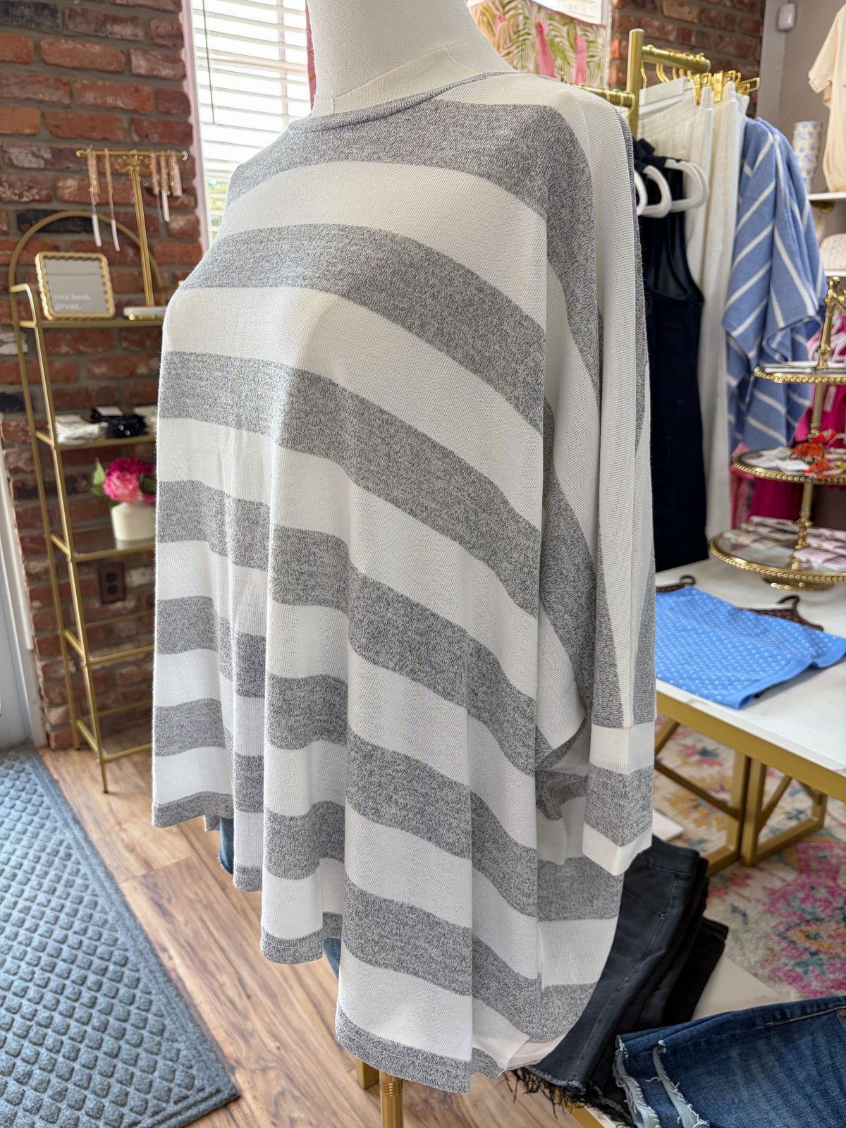 Emery Oversized Top